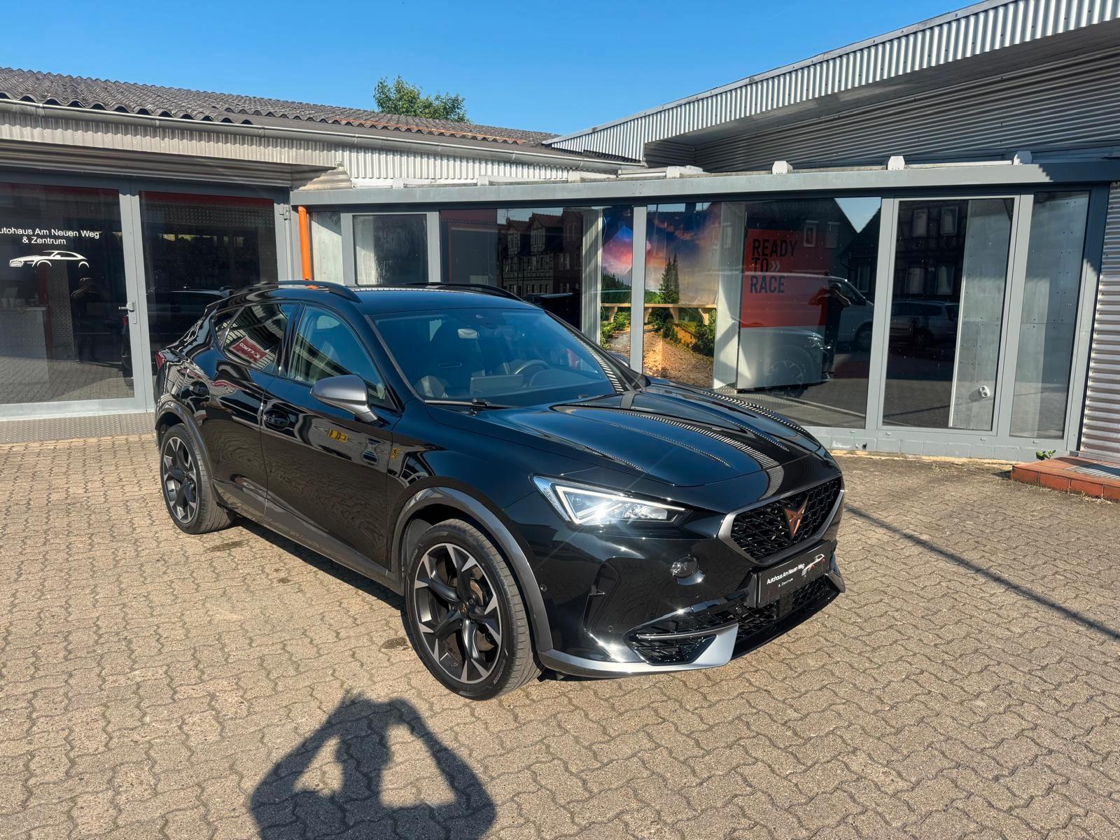 Cupra Formentor VZ 4Drive AHK Kamera Beats Navi Leder