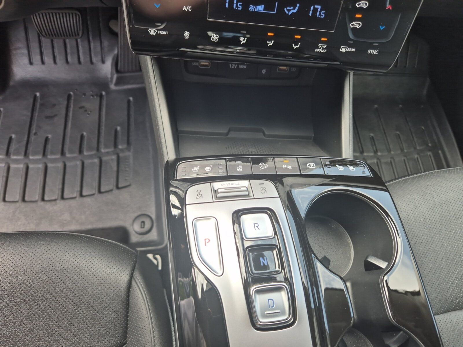 Fahrzeugabbildung Hyundai Tucson 1.6 Prime Mild-Hybrid 4WD Navi/Autom./LED