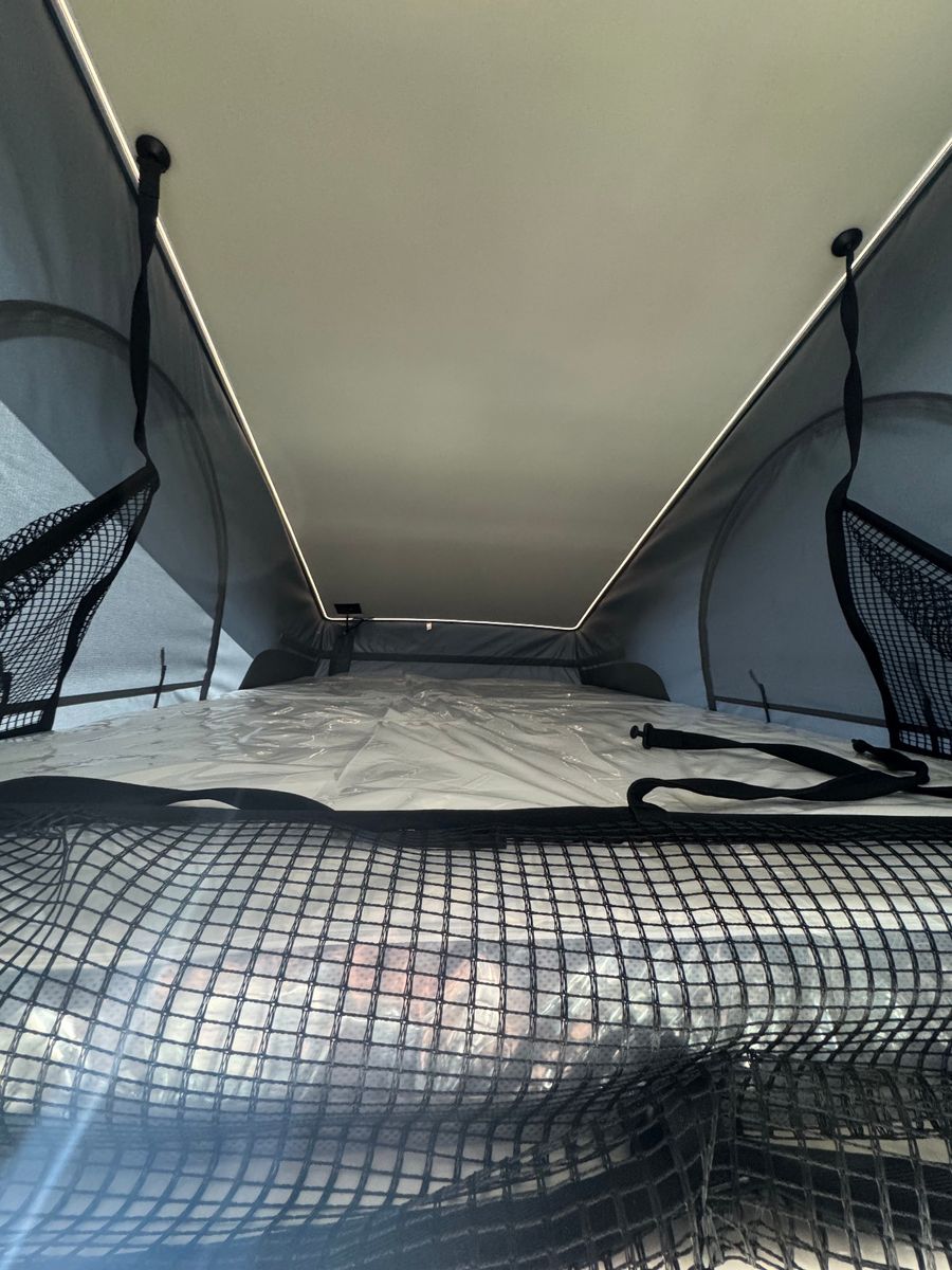 Fahrzeugabbildung Westfalia Columbus 540 D mit Aufstelldach