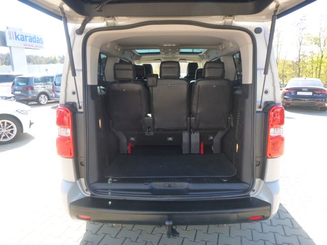 Fahrzeugabbildung Opel Zafira Life 2,0 D L >8Sitze/AUT/KAM/PDC/NAV/AHK