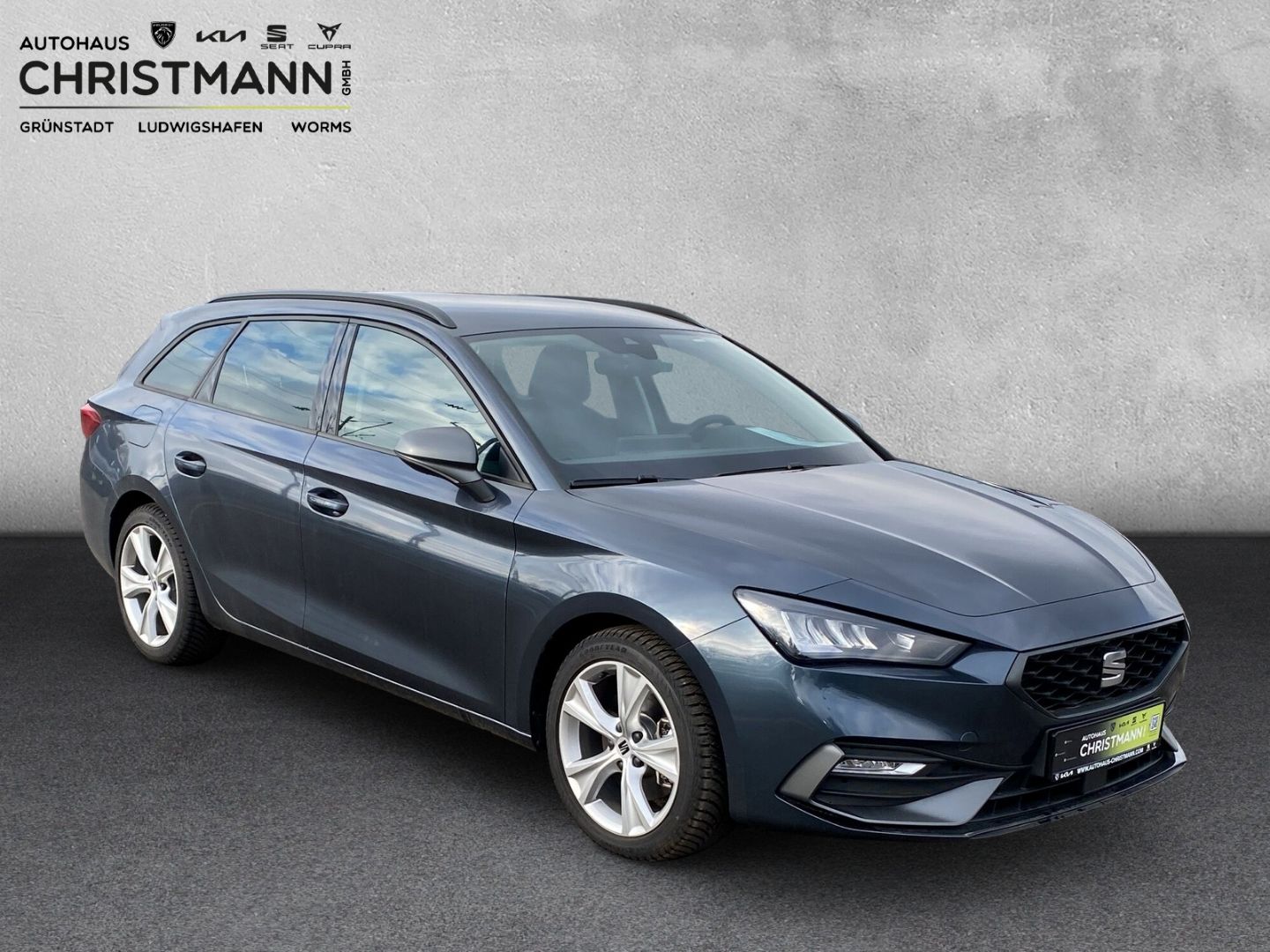 Fahrzeugabbildung SEAT Leon Sportstourer FR 2.0 TDI EU6d Navi digitales