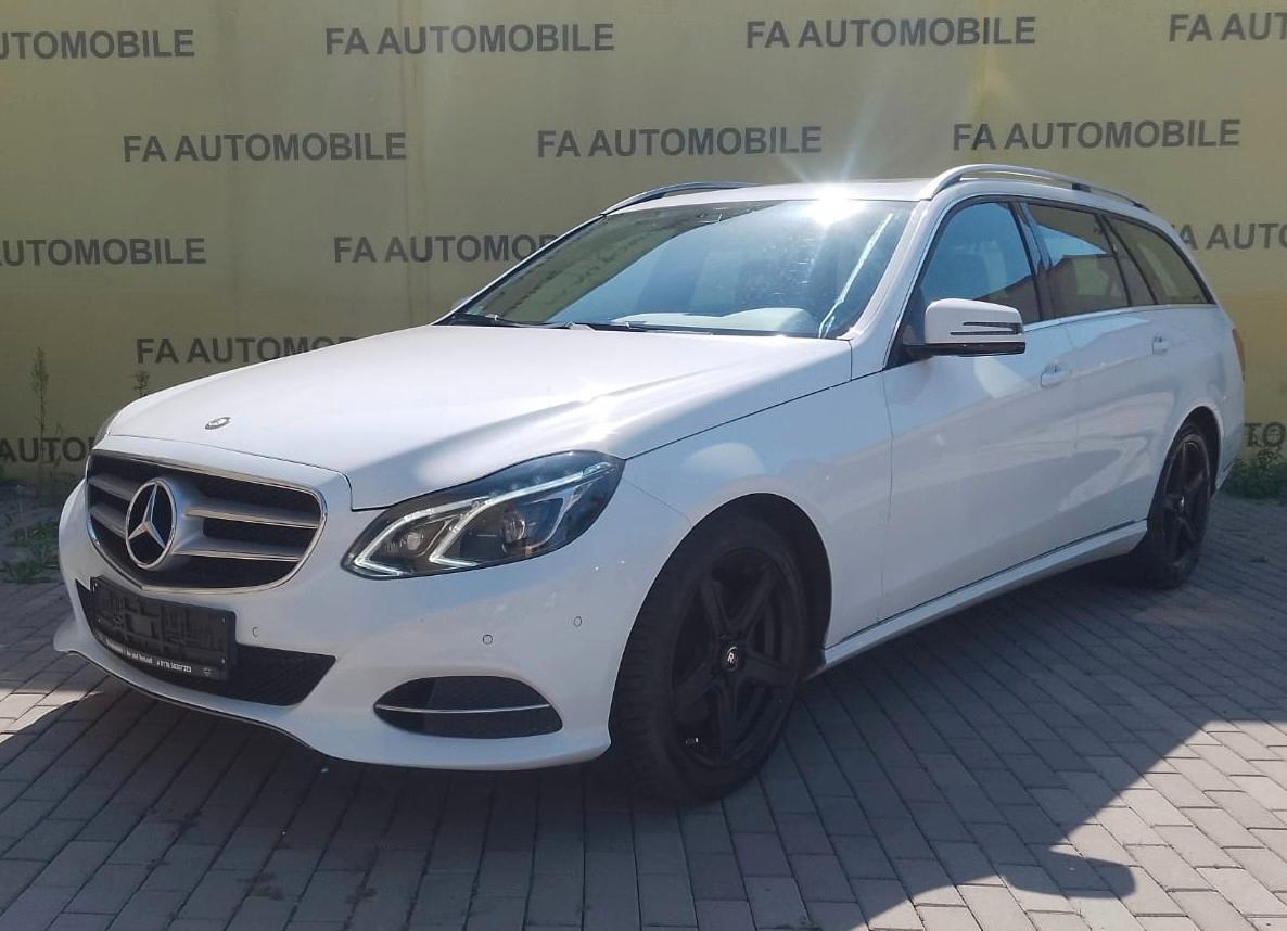 Mercedes-Benz E 350 BlueTec 4Matic/LEDER/COMAND/SHZ/LED/PDC/