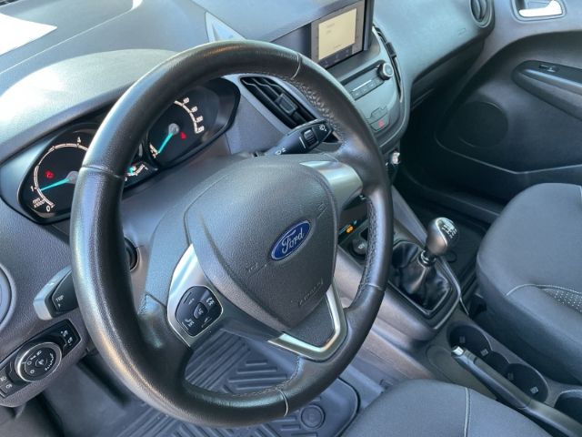 Fahrzeugabbildung Ford Transit Courier 1.5 TDCi Trend, Navi, Einparkhil