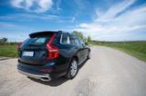 Volvo XC90 D5 AWD Geartronic Momentum Momentum - Volvo XC90 Gebrauchtwagen in Stuttgart