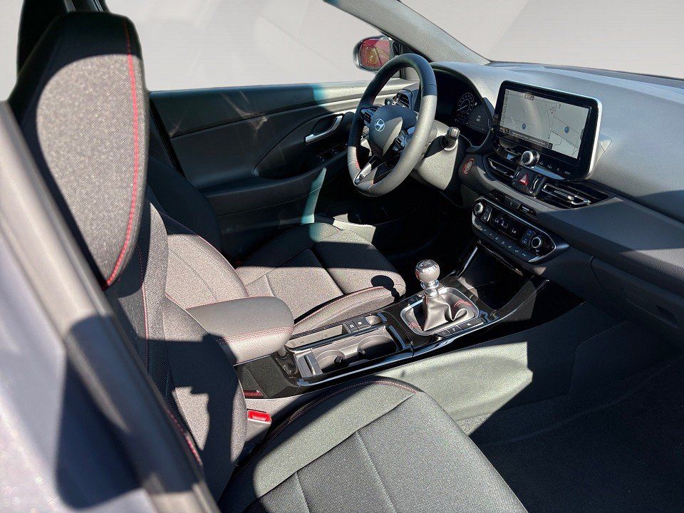 Fahrzeugabbildung Hyundai i30 1.5T 140PS 48V N LINE