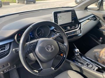 Toyota C-HR - 8