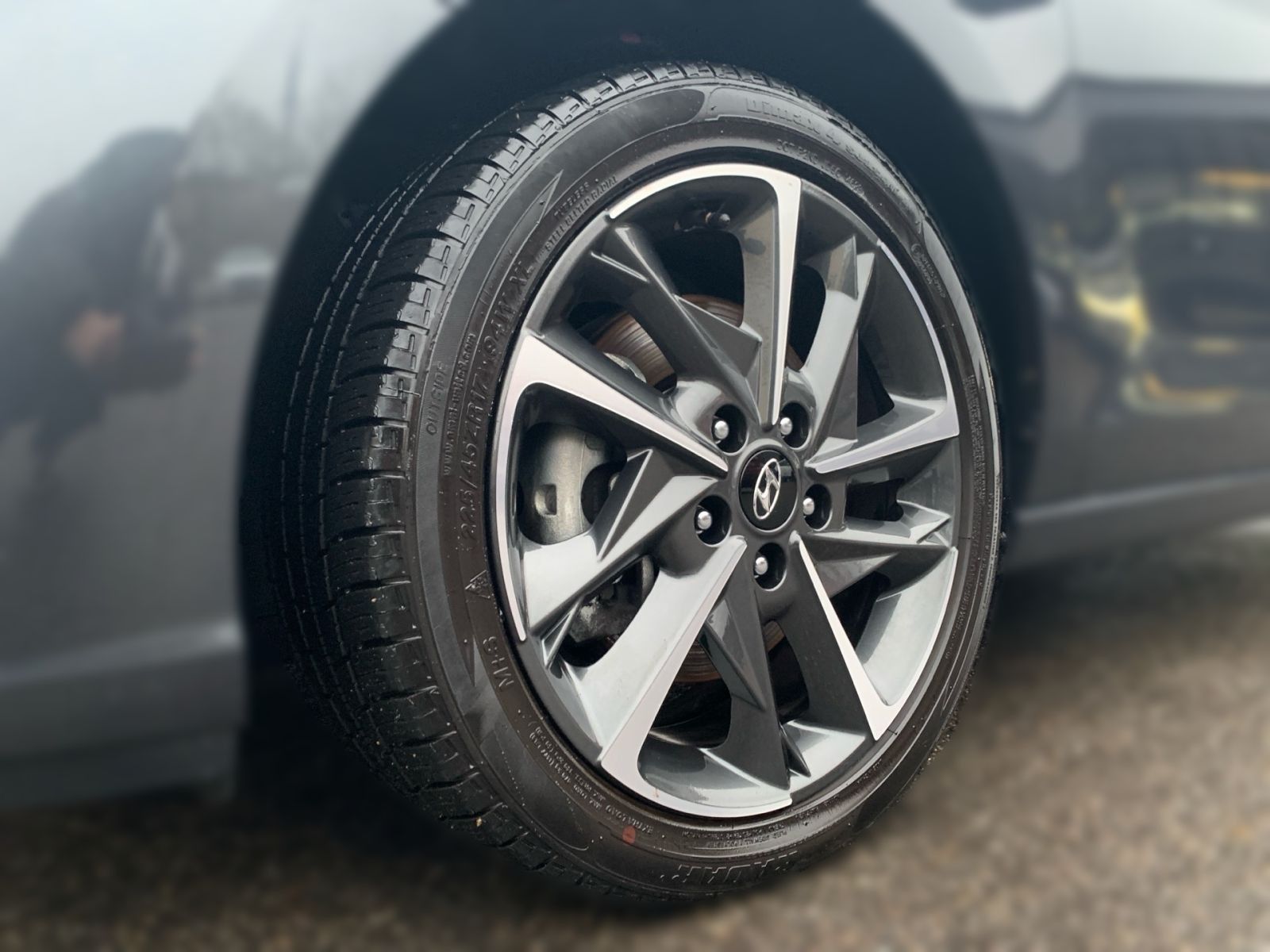 Fahrzeugabbildung Hyundai i30 1.0 T-GDI Connect & Go Navi LED