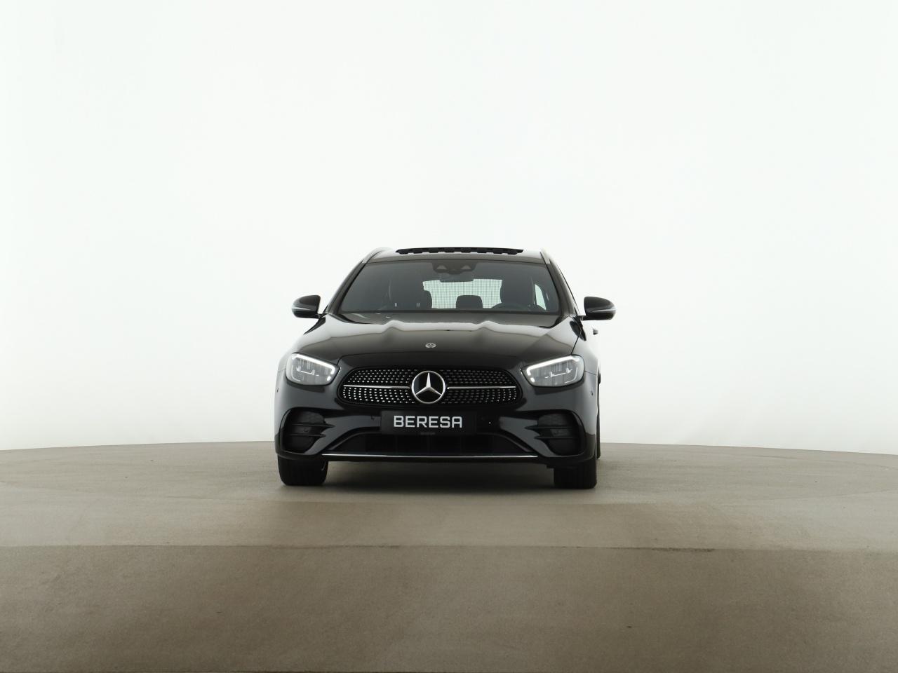 Mercedes-Benz E 300 de T AMG Burmester Widescreen MBUX AHK LED