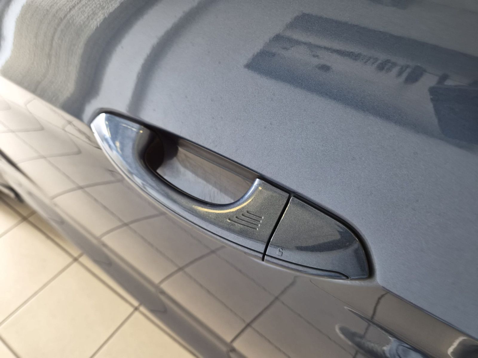 Fahrzeugabbildung Ford S-Max Titanium / 7 SITZE / SCHECKHEFT