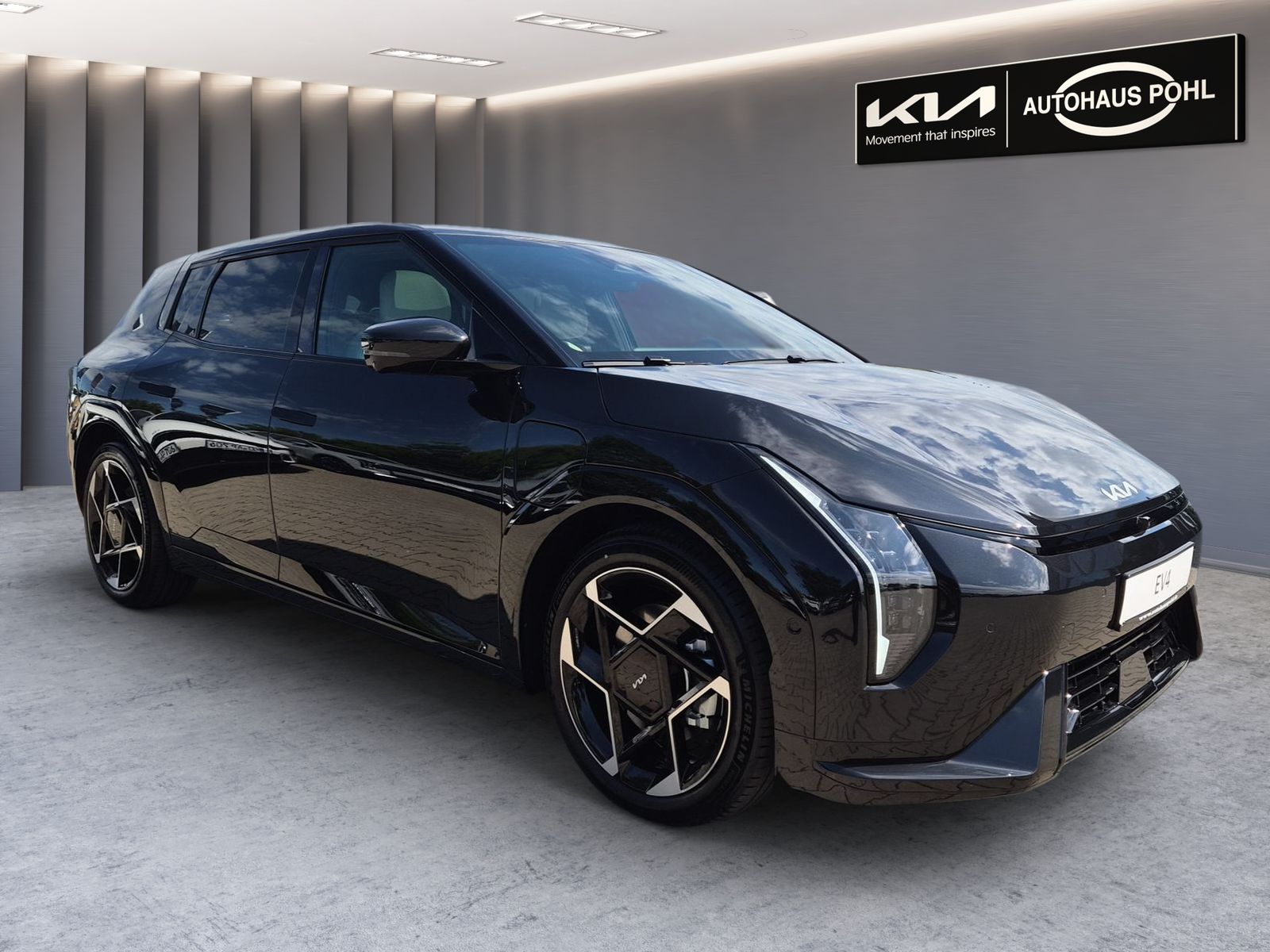 Fahrzeugabbildung Kia EV4 81 FWD GTL DWP COM CON GD