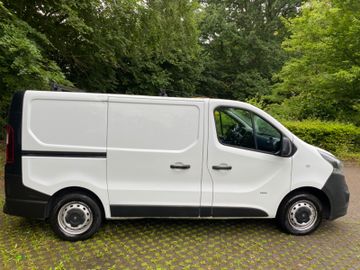Opel Vivaro - 9