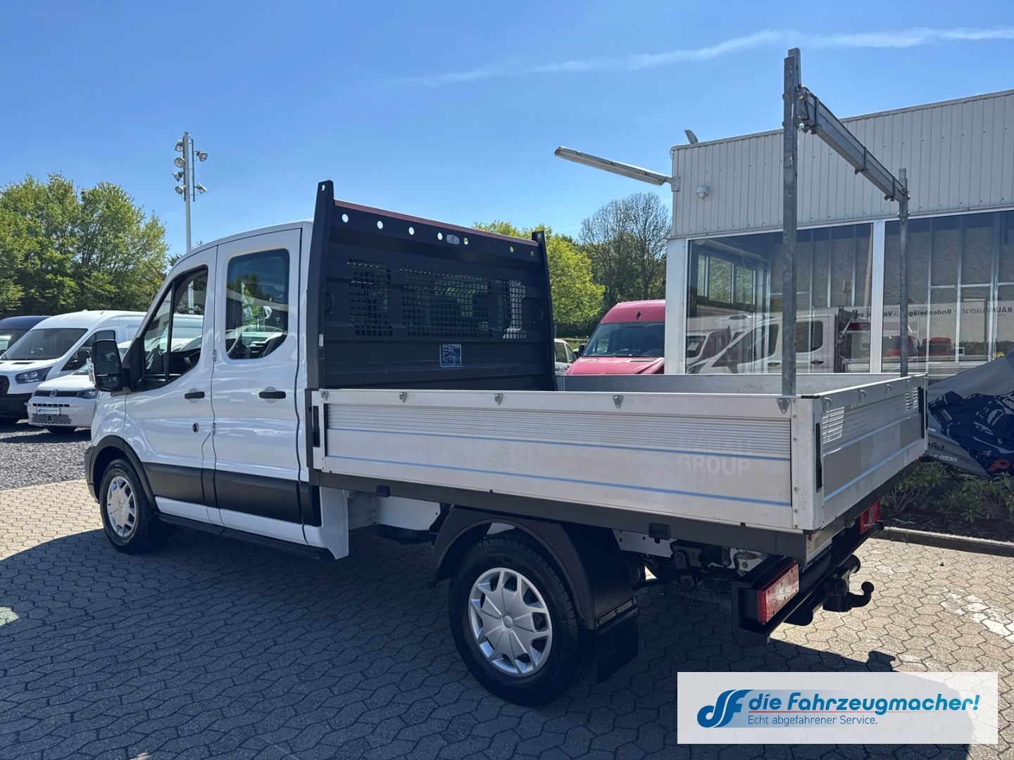 Fahrzeugabbildung Ford Transit Pritsche 4X4 350 Allrad DOKA Trend AHK D