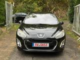 Peugeot 308 Allure*WENIG KM*PANO*TOP ZUSTAND* - Peugeot 308 mit Benzin-Antrieb: Kleinwagen