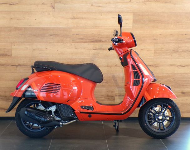 Vespa GTS 125 Super Sport / Sofort verfügbar !