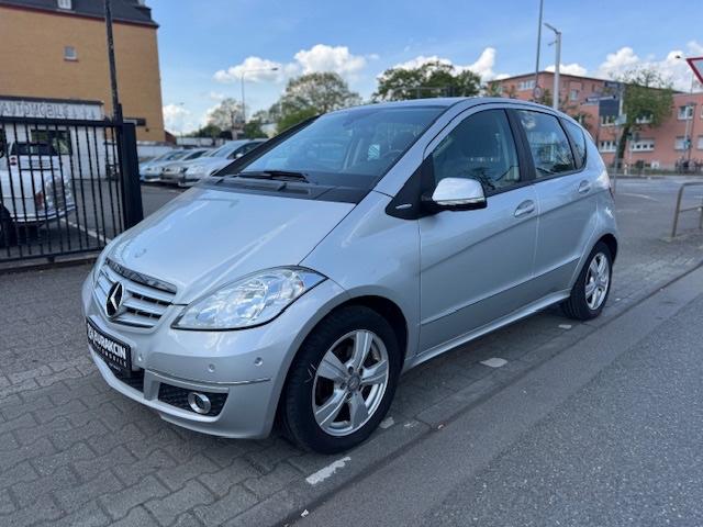 Mercedes-Benz A 180 CDI BlueEfficiency AUTOMATIK*SITZHEIZ.*PDC