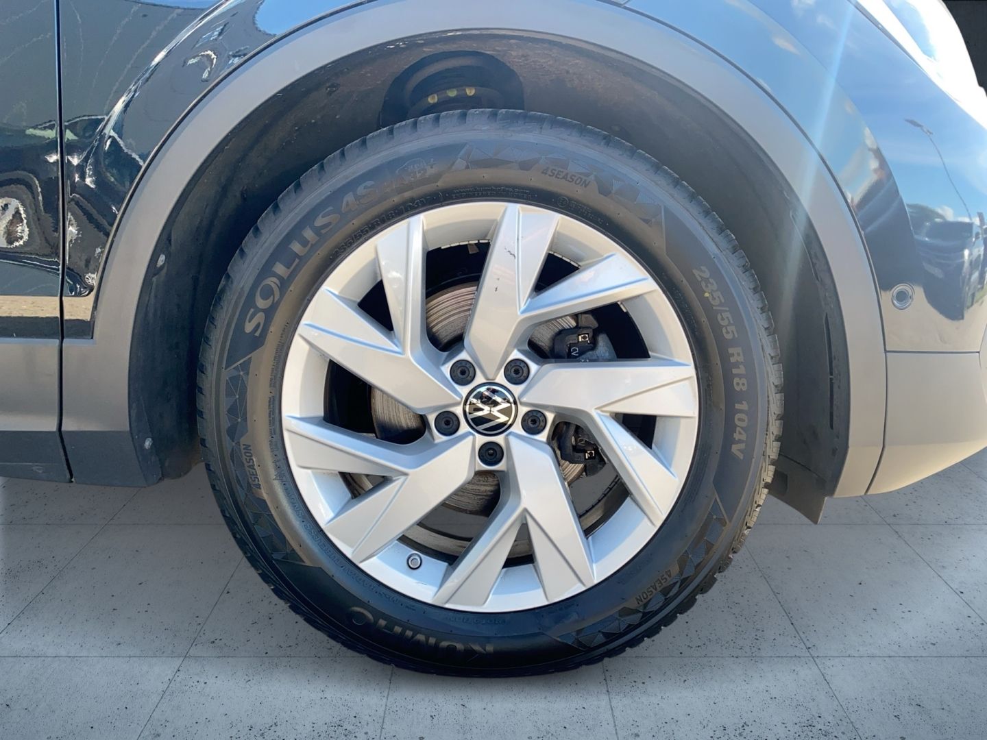 Volkswagen Tiguan - Bild 8