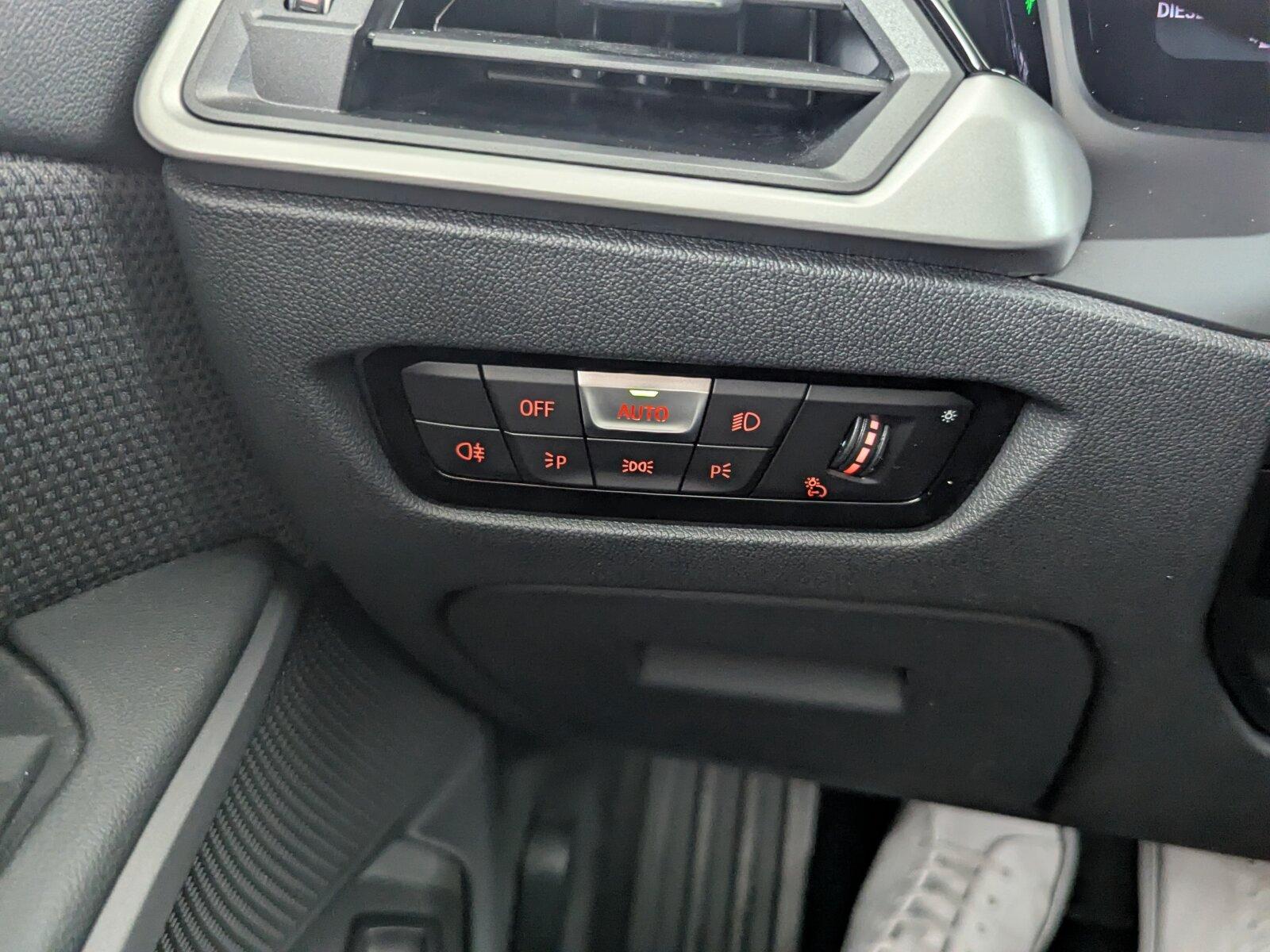 BMW 3 Series d xDrive Advantage LED+NAVI+SHZ+RFK+TEMP+BC, миниатюра 25