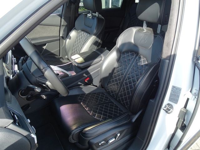 SQ7 4.0 TDI quattro / B & O Advanced