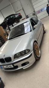BMW e46 323i Tausch gegen Mercedes - BMW 323 aus 1999: 323i