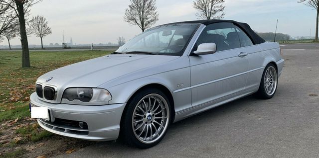 BMW 320 Cabrio E46 Leder