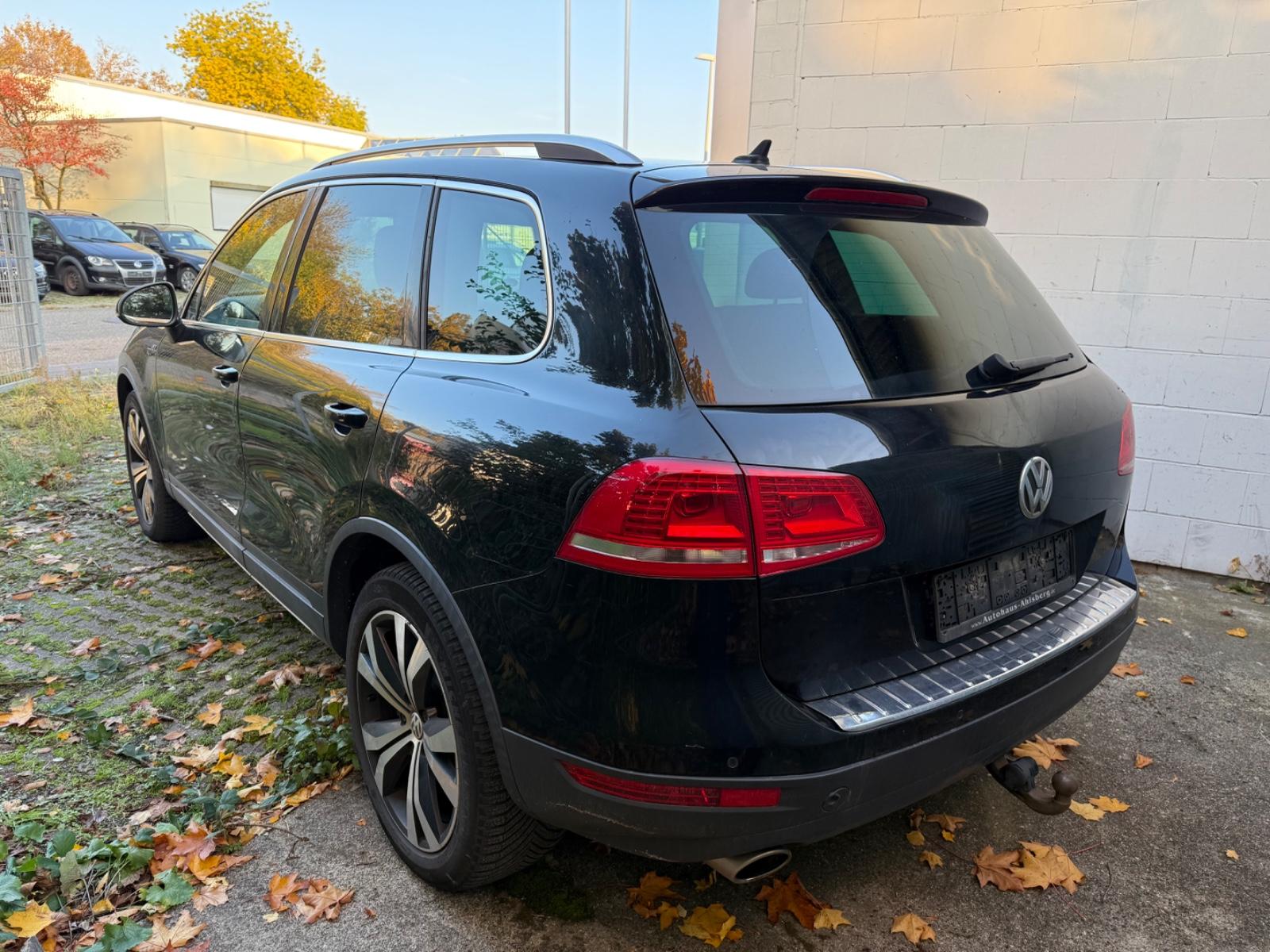 Volkswagen Touareg 2012 — photo 5