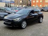 Infiniti Q30 1.5 d*NUR 60TKM**** - Infiniti Q30: Limousine
