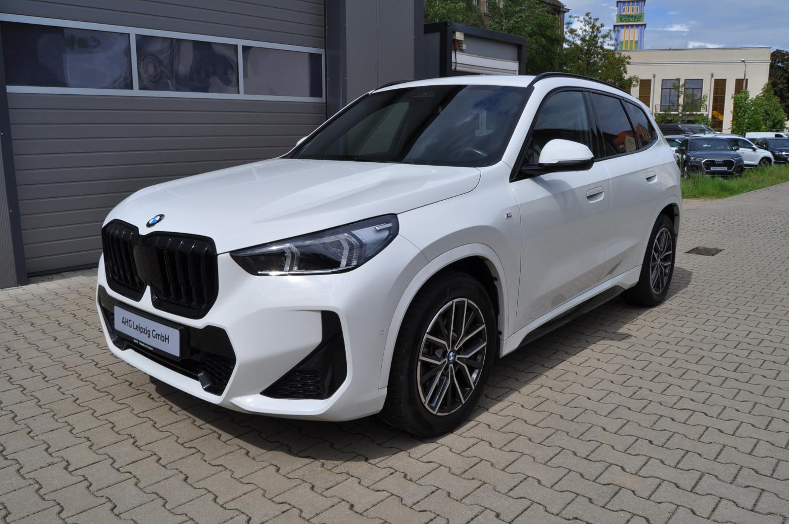 BMW X1 18d sDrive M SPORT DA Plus LED LIVE Cockpit