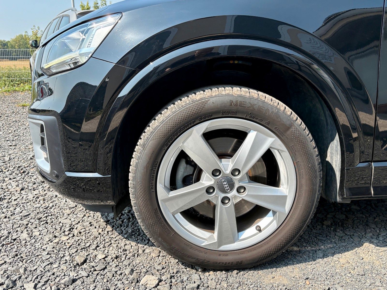 Fahrzeugabbildung Audi Q2 30 TFSI sport Navi LED Klima PDC 2.HAND 17"LM