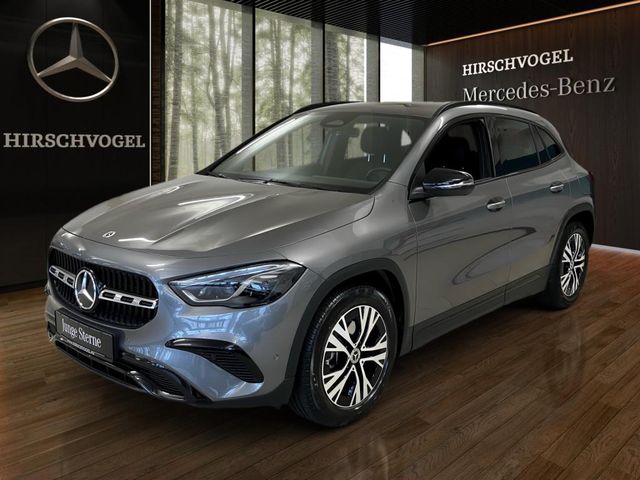 Mercedes-Benz GLA 200 Progressive+Night+AHK+MULTIBEAM+Navi-Pr.