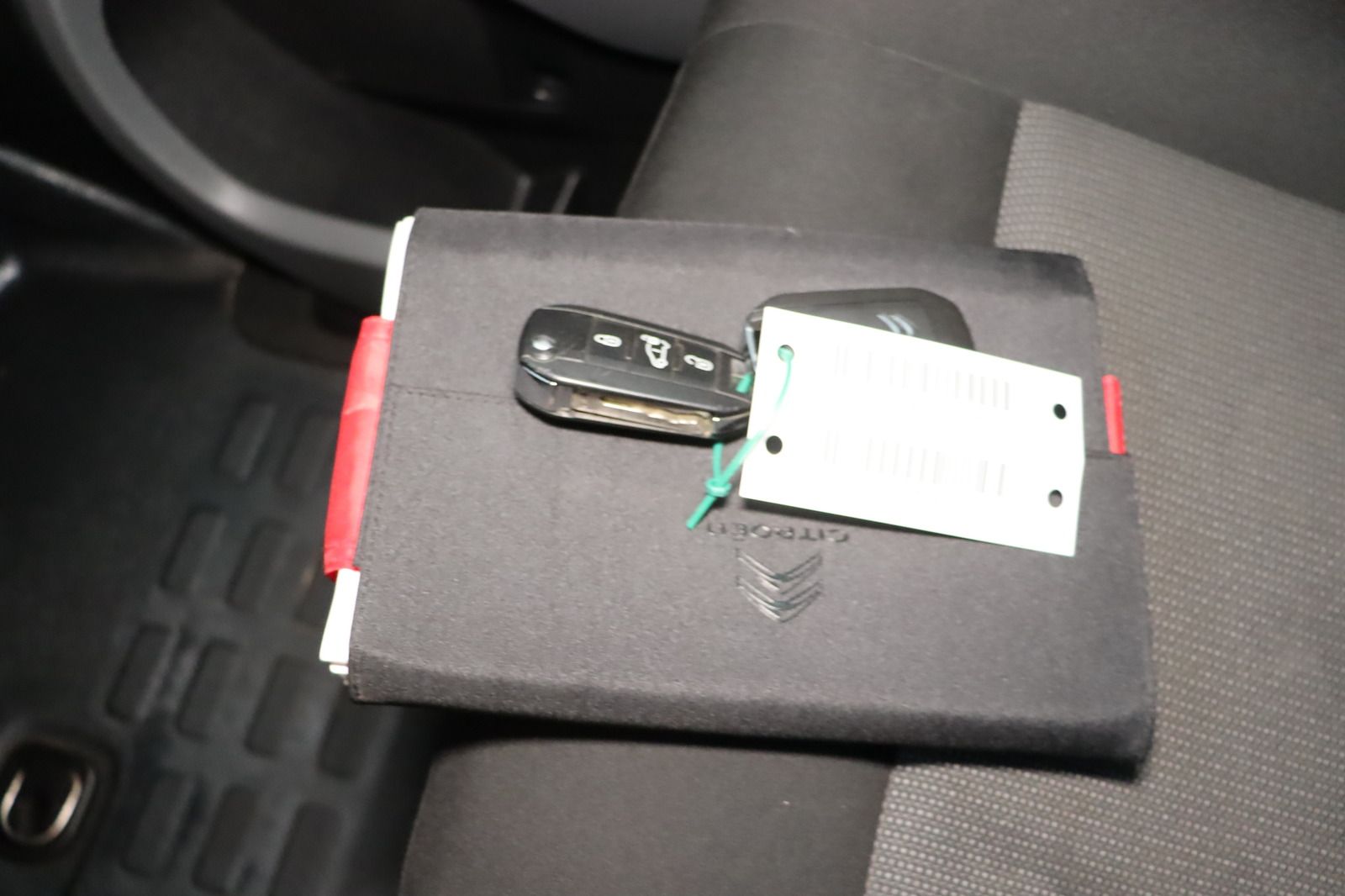 Fahrzeugabbildung Citroën Jumpy Kasten L3H1 * Klima * AHK