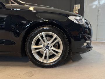 Ford Mondeo - 8