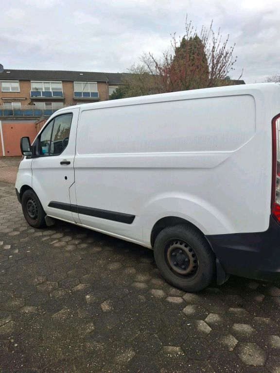 Image of Ford Transit Custom