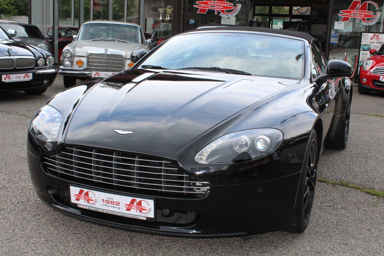 V8 Vantage Roadster 4.7l Sportshift Schön!