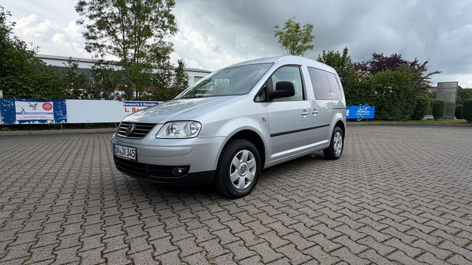 Volkswagen Caddy Life   Rollstuhlrampe Behinderten gerecht