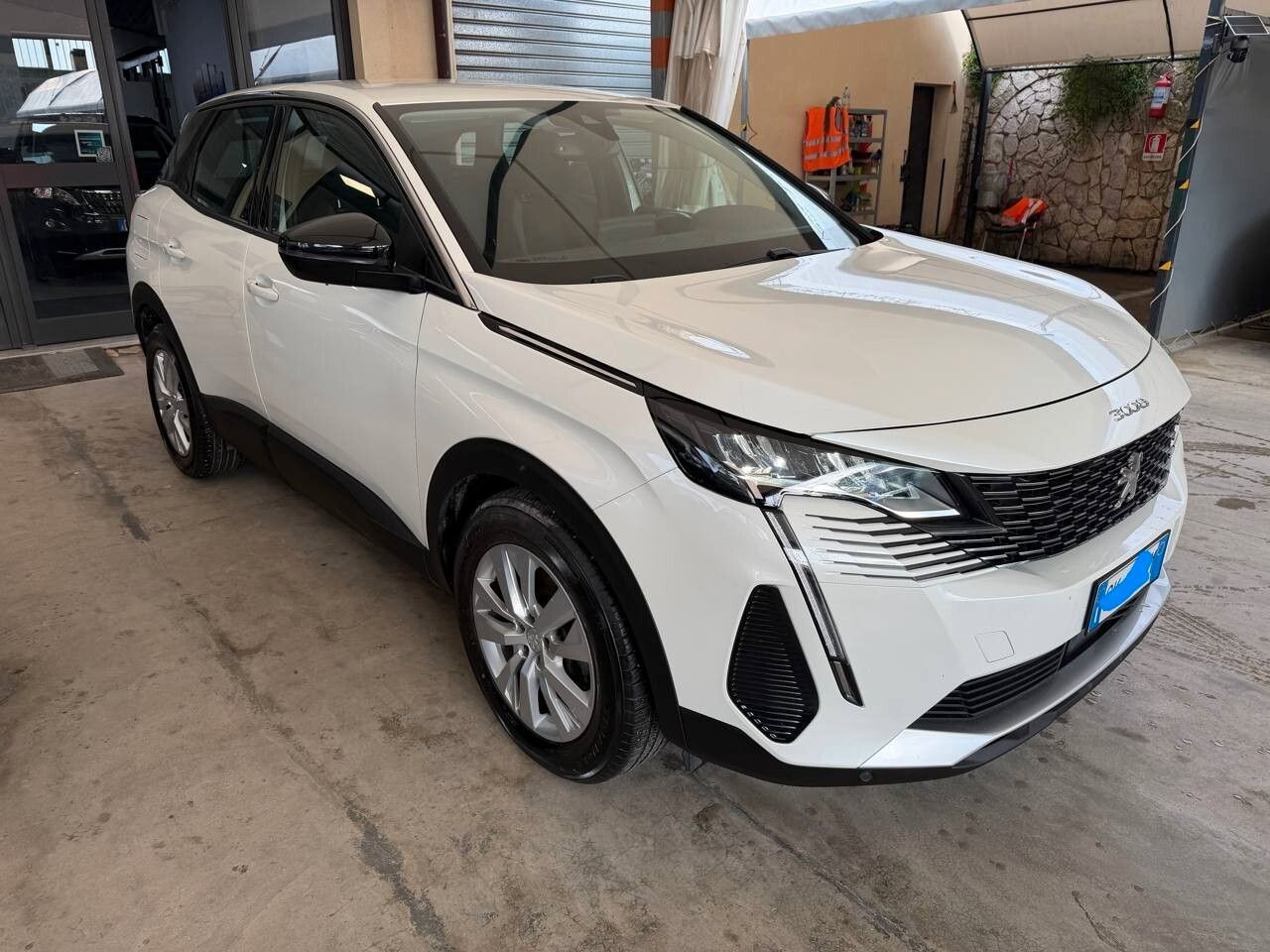 Peugeot 3008 2022 130 KIT 8MM Garanzia Prestige+ imagem 3
