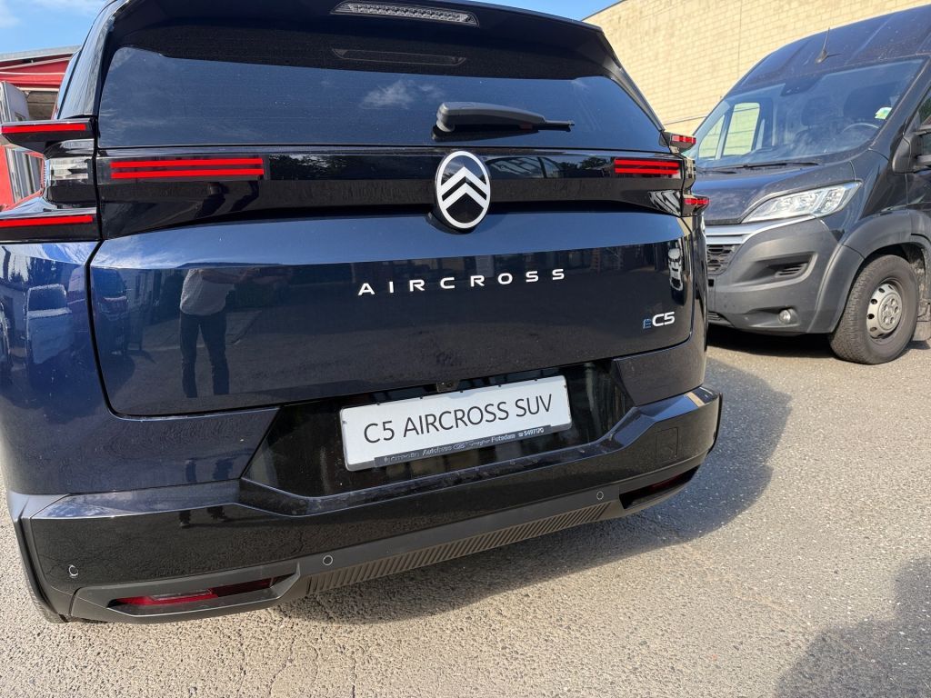 Fahrzeugabbildung Citroën e-C5 Aircross 210 Komfort-Range MAX *Schiebedach