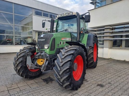 Fendt 718 Vario COMIII