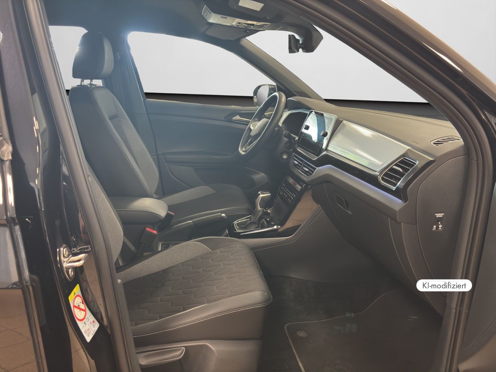 Volkswagen T-Cross 1.0 TSI Goal DSG NAVI AHK RearView Ansch foto 4
