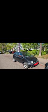Renault Twingo Beach 1.2 16V Beach - Renault Twingo Beach mit Benzin-Antrieb