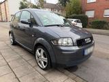 Audi A2  nur 49.818 km RENTNERFAHRZEUG - gebrauchte Audi A2 aus dem Jahr 2001