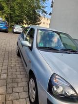 Renault Clio - gebrauchte Renault Clio aus dem Jahr 2002