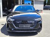 Audi e-tron S LINE BLACK EDITION PANO+MEMO+SHZ+360+ - Audi Gebrauchtwagen mit Automatikschaltung