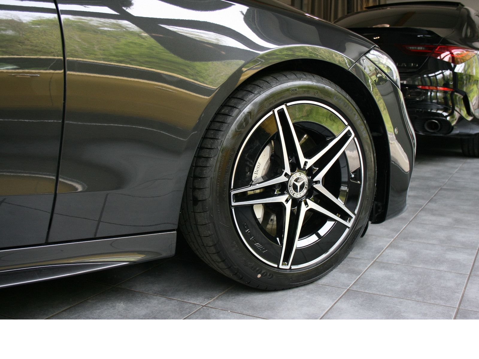 Fahrzeugabbildung Mercedes-Benz C 200 d AMG Plus *AHK*Pano-Dach*Night*Memory