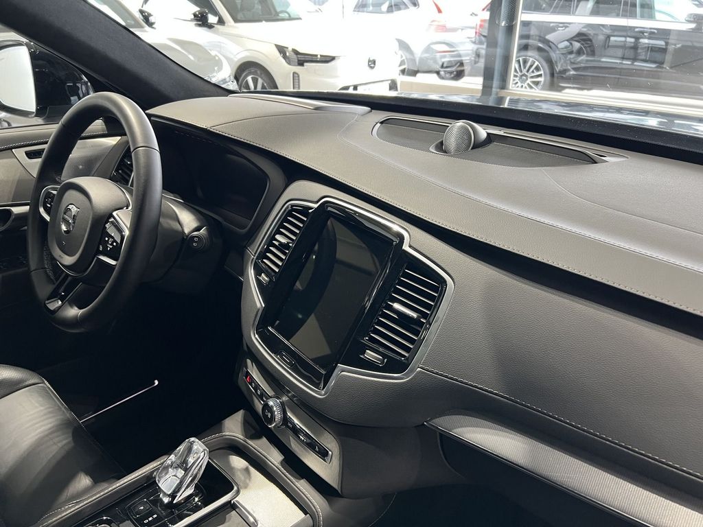 Volvo XC90 T8 Ultimate Dark Recharge AWD B&W 360° Pano