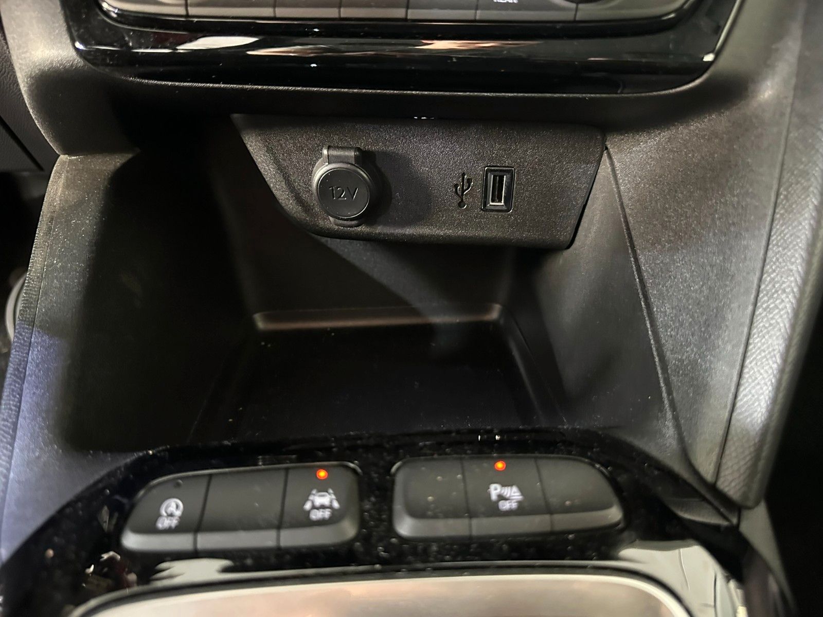Fahrzeugabbildung Opel Corsa F Edition 1.5TD NAVI/PDC/R´CAM/ALU/TEMPO