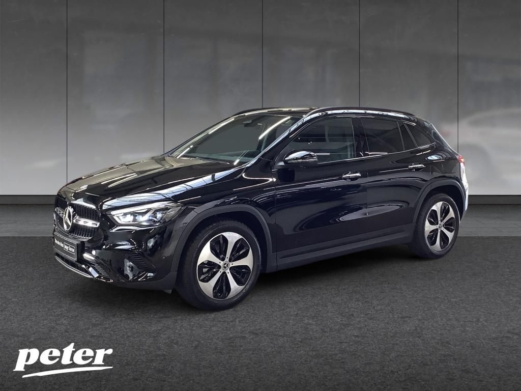 Mercedes-Benz GLA 220
