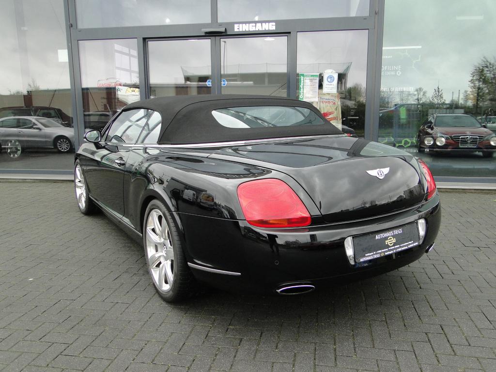 Bentley Continental GTC