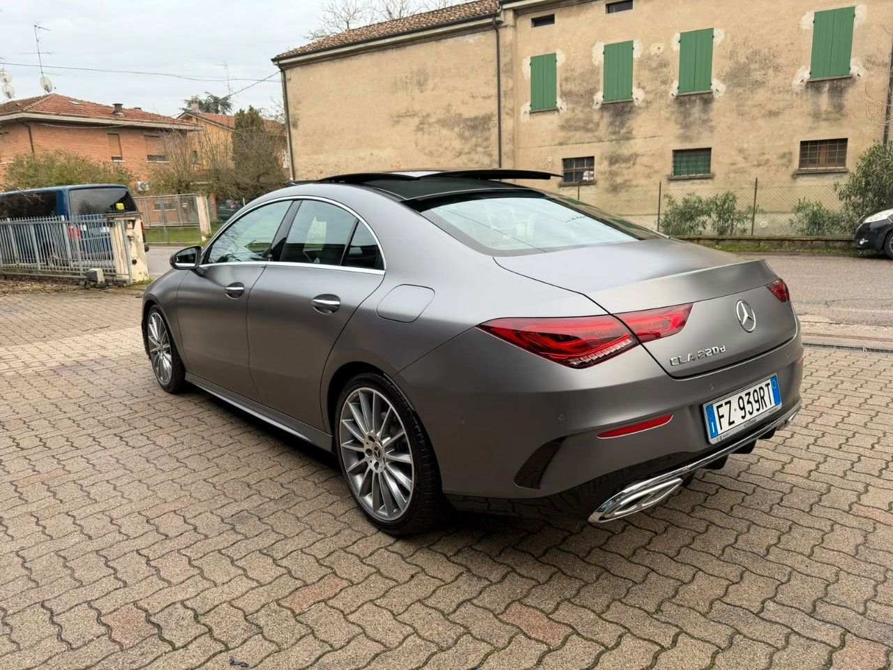 Mercedes-Benz Mercedes CLA Coupe 220 d Premium AMG PANORAMA imagem 3