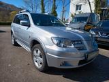 Mitsubishi Outlander 2.4 Intense  1. Hand - Mitsubishi Gebrauchtwagen von 2006