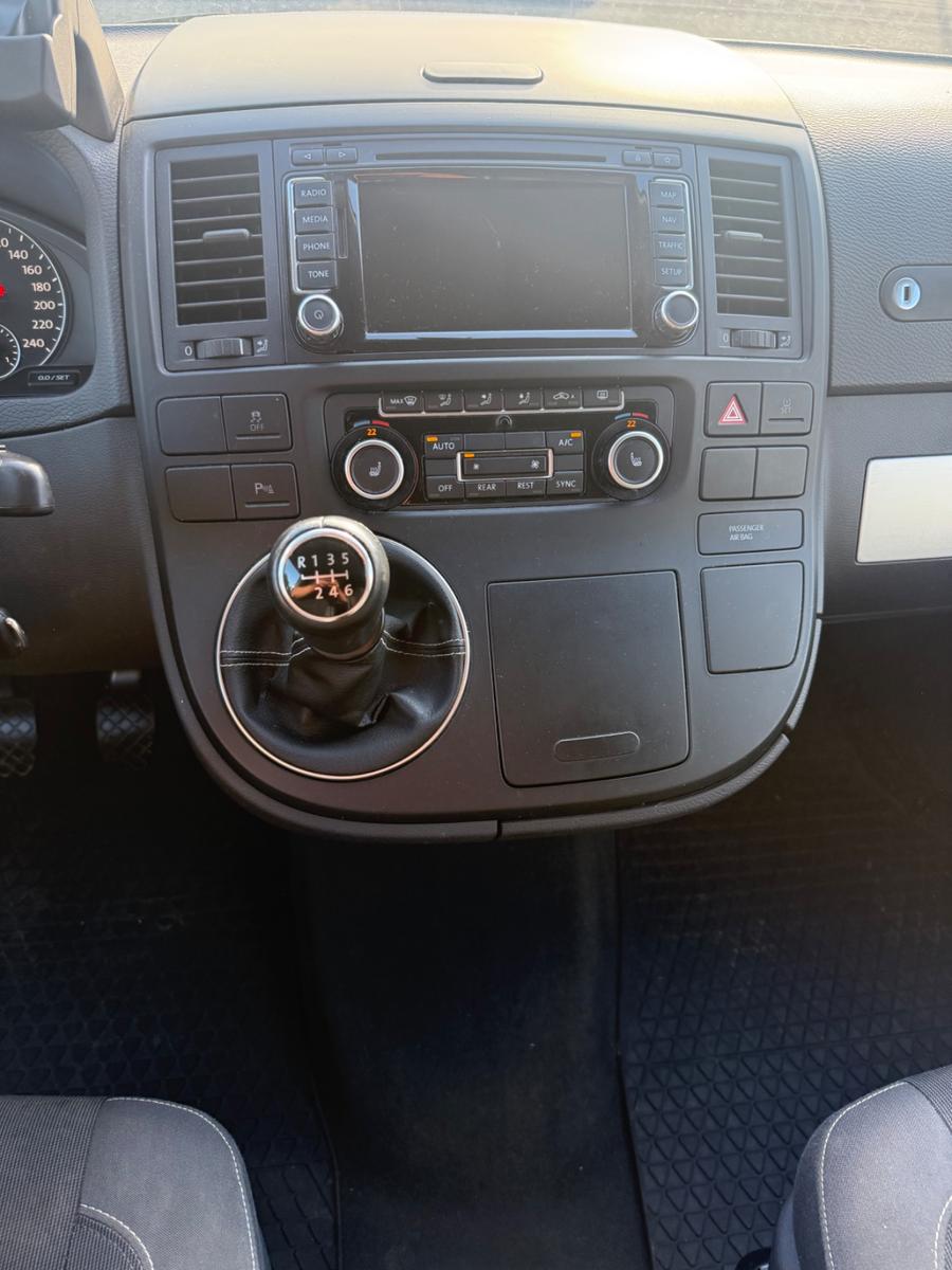 VOLKSWAGEN T5 MULTIVAN 2.0 TDI 179CH - GPS - CHAUFFAGE STATIONNAIRE - BVM - ATTELAGE - 161.400 KMS